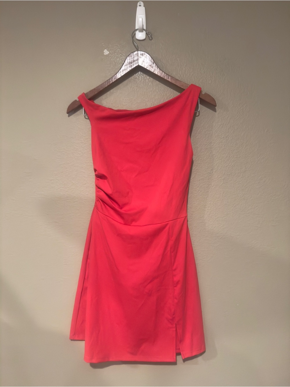 Qinsen NWT Off the Shoulder Stretchy Athletic Tennis Dress Red Small - Picture 2 of 8